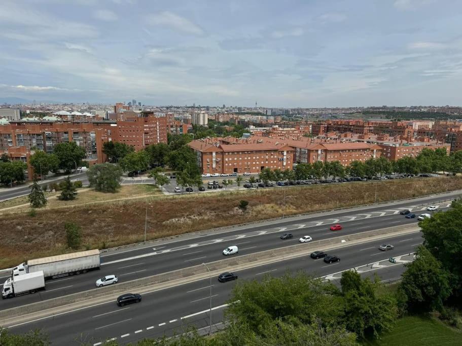 Piso Cerca Al Centro De Madrid San Luciano Apartment ภายนอก รูปภาพ