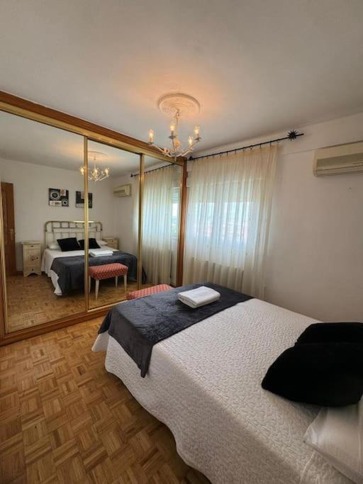Piso Cerca Al Centro De Madrid San Luciano Apartment ภายนอก รูปภาพ