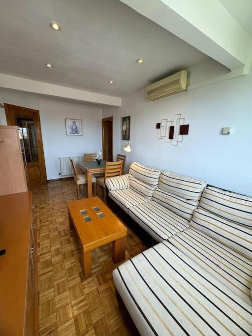 Piso Cerca Al Centro De Madrid San Luciano Apartment ภายนอก รูปภาพ